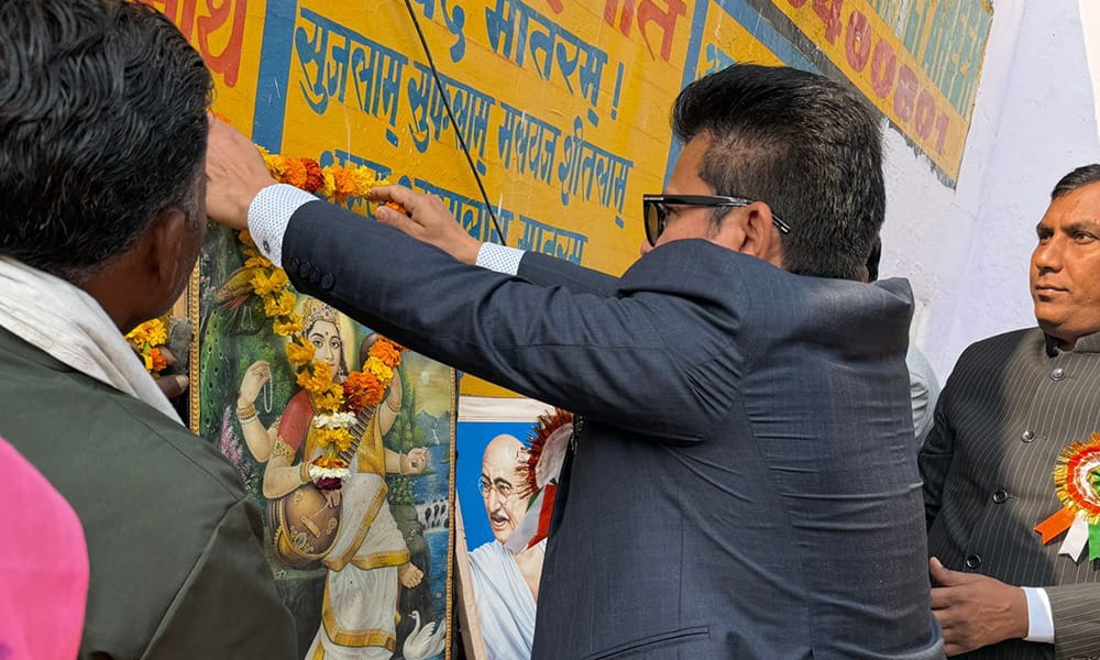 SchoolBagDistribution6